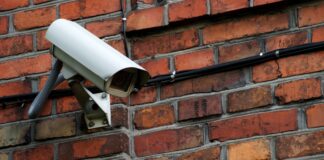 Come trovare telecamere nascoste in casa: guida pratica per scoprire microcamere spia telecamere nascoste in casa